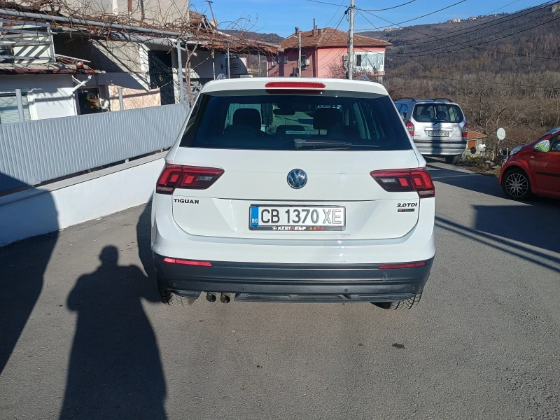 VW Tiguan 2.0tdi. 4x4, снимка 7 - Автомобили и джипове - 48379968