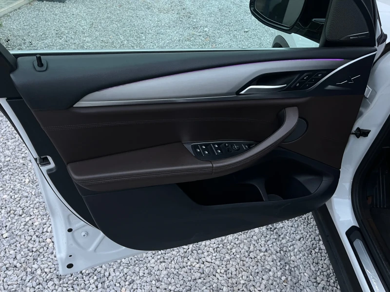 BMW X3 3.0i-252k.c. Xdrive/ Всички екстри за модела/, снимка 9 - Автомобили и джипове - 51907937