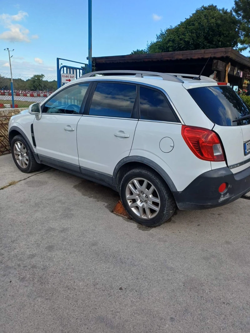 Opel Antara  2.4i 4x4 Бензин/газ, снимка 2 - Автомобили и джипове - 51911302