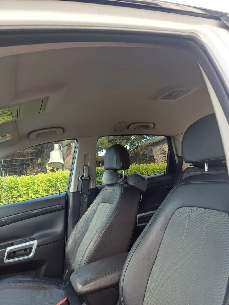 Opel Antara  2.4i 4x4 Бензин/газ, снимка 10 - Автомобили и джипове - 51911302