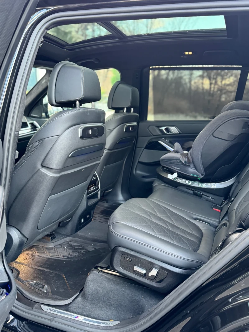 BMW X7, снимка 8 - Автомобили и джипове - 52788379