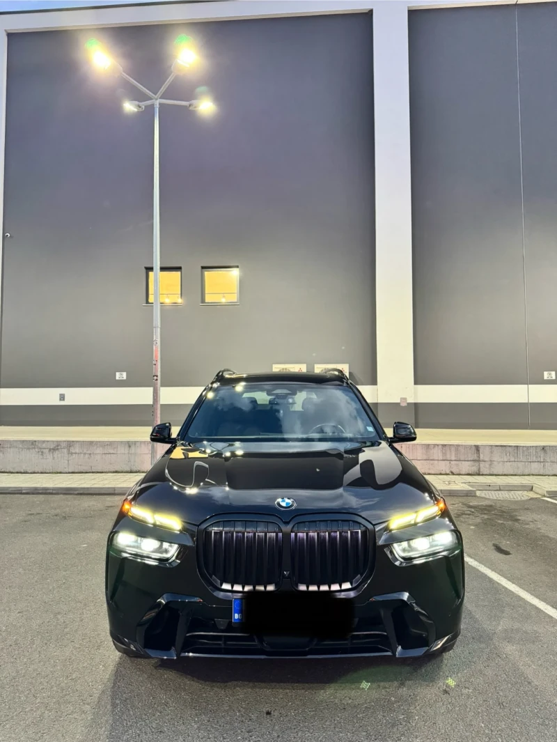 BMW X7, снимка 2 - Автомобили и джипове - 52334089