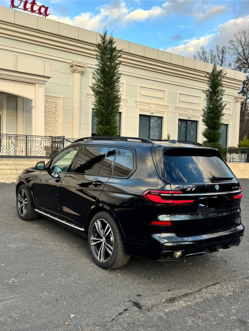 BMW X7, снимка 4 - Автомобили и джипове - 52788379