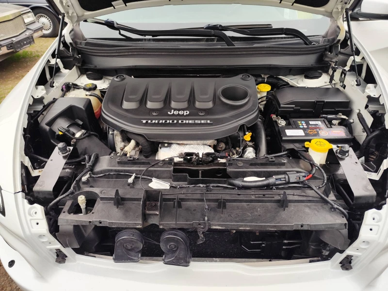 Jeep Cherokee 2.2TD Overl.AWD200кс, снимка 15 - Автомобили и джипове - 52846513