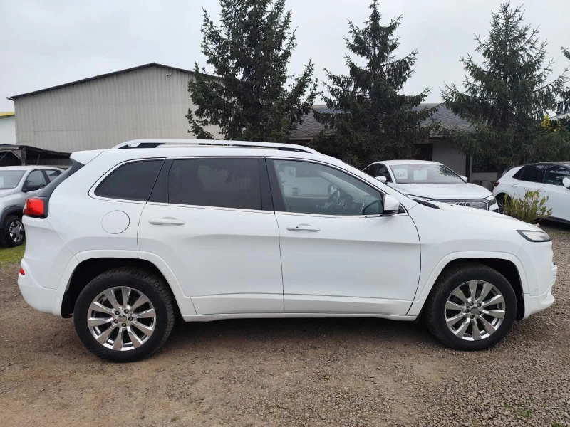 Jeep Cherokee 2.2TD Overl.AWD200кс, снимка 8 - Автомобили и джипове - 52846513