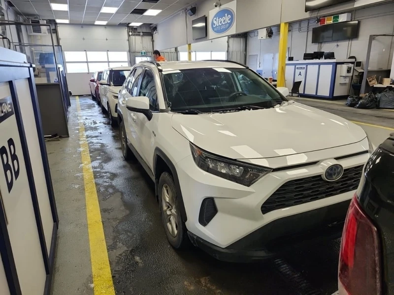 Toyota Rav4 * HYBRID LE * AWD* * ПОДГРЕВ* * АСИСТЕНТ ЗА СЛЯПА , снимка 2 - Автомобили и джипове - 53374521