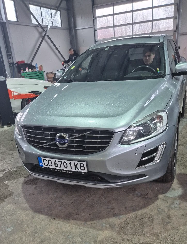 Volvo XC60 Xenium, снимка 2 - Автомобили и джипове - 53962354
