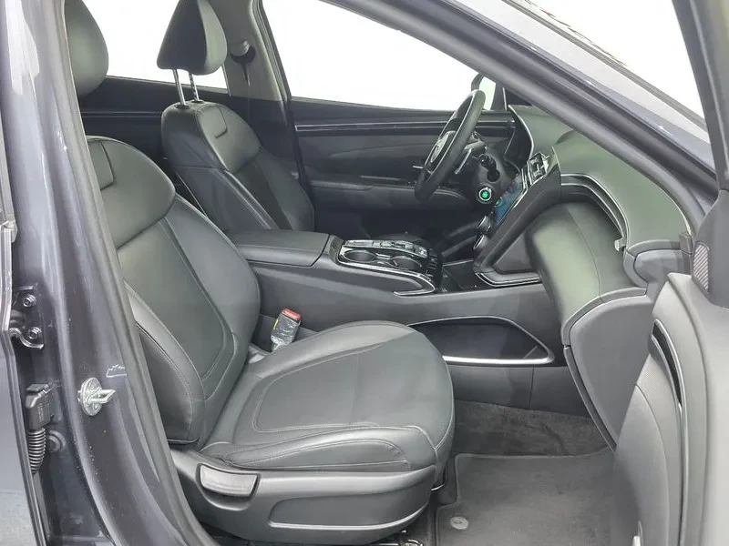 Hyundai Tucson 2.0 4WD , снимка 11 - Автомобили и джипове - 55802082