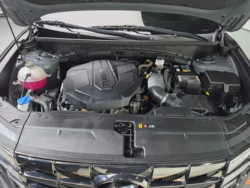 Hyundai Tucson 2.0 4WD , снимка 6 - Автомобили и джипове - 55802082