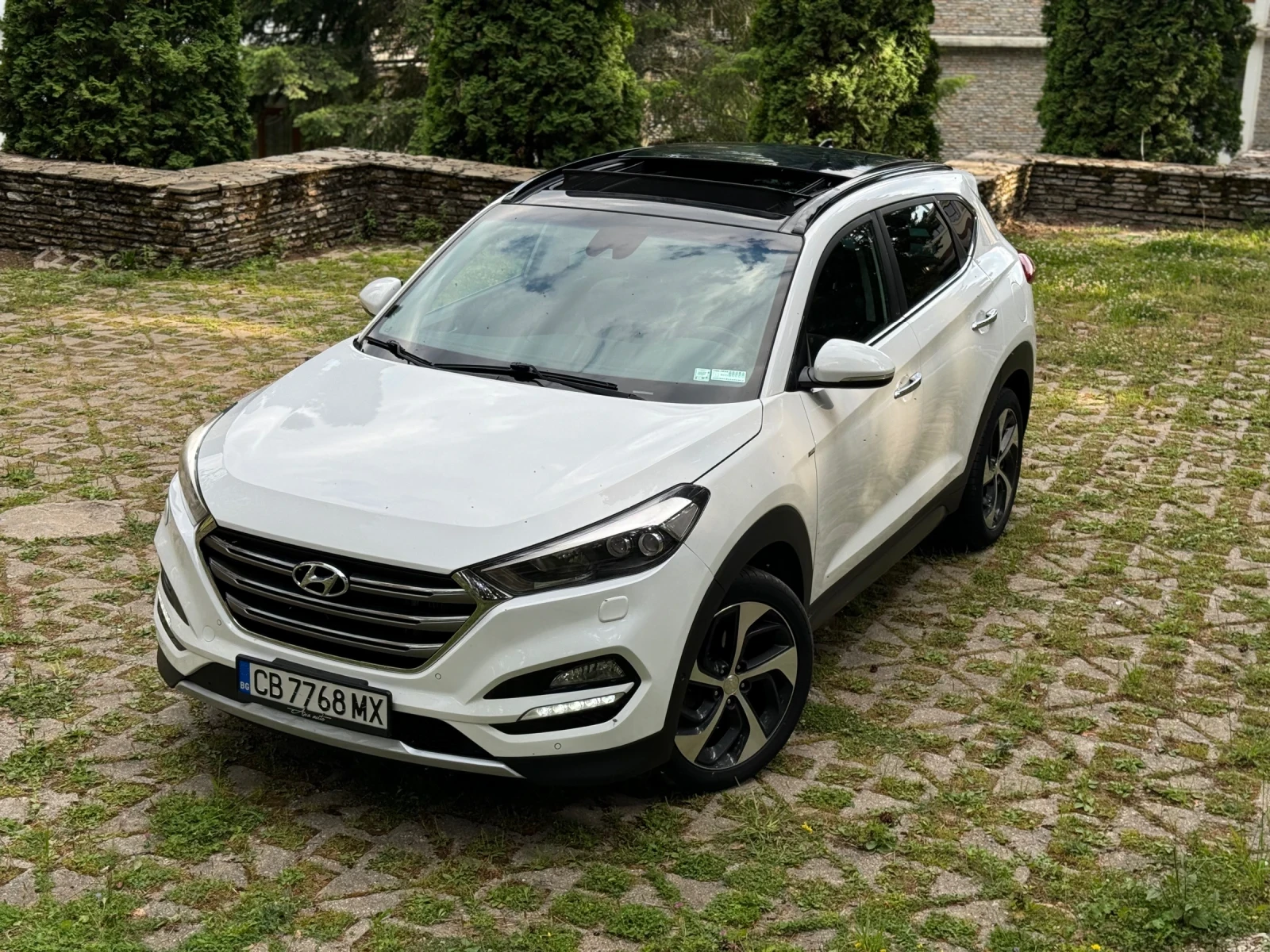 Hyundai Tucson 2.0 CRD 4WD / Premium / Full ///, снимка 1