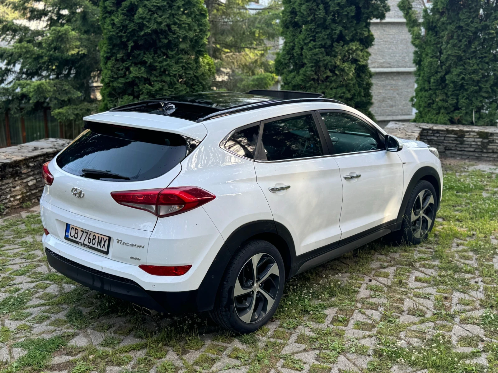 Hyundai Tucson 2.0 CRD 4WD / Premium / Full /// - изображение 4