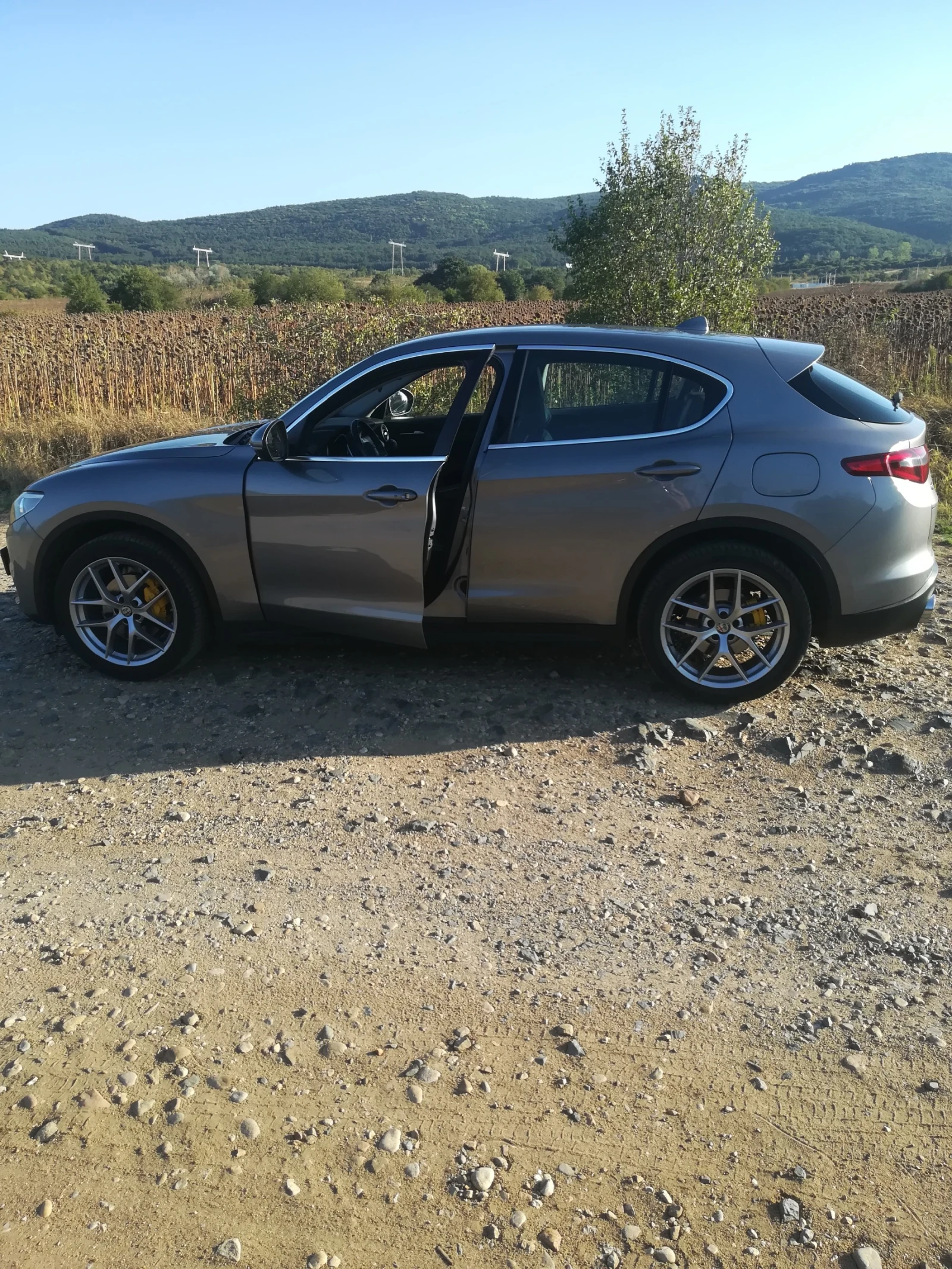 Alfa Romeo Stelvio 280 кс, 4х4, distronic - изображение 6