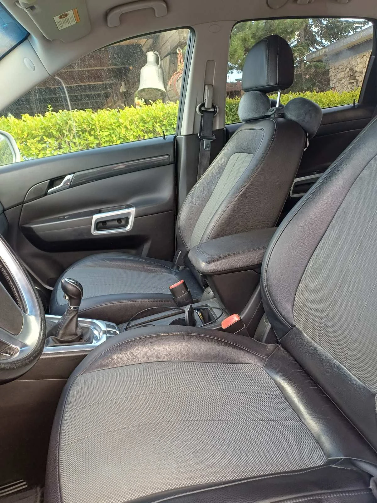 Opel Antara  2.4i 4x4 Бензин/газ - изображение 9