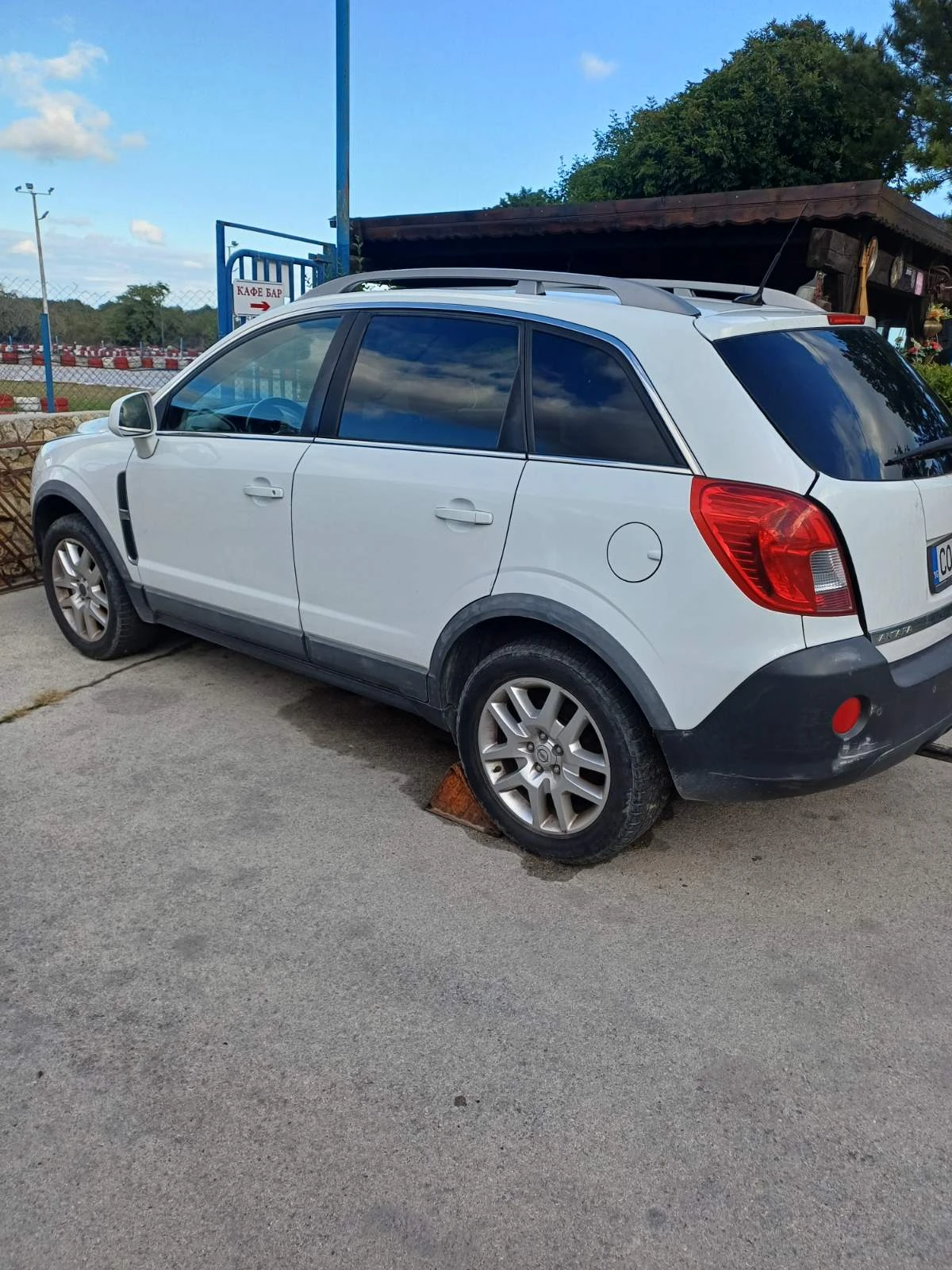 Opel Antara  2.4i 4x4 Бензин/газ - изображение 2