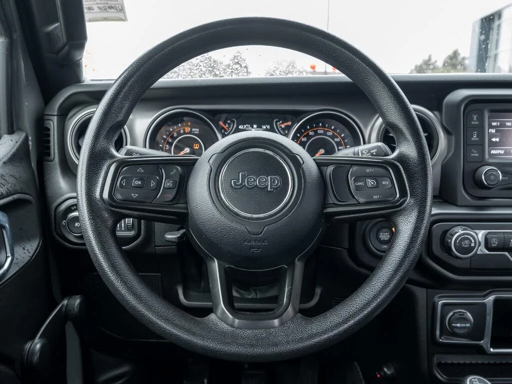 Jeep Wrangler  Sport * 4WD* АвтоКредит* (ЦЕНА ДО БГ) - изображение 8