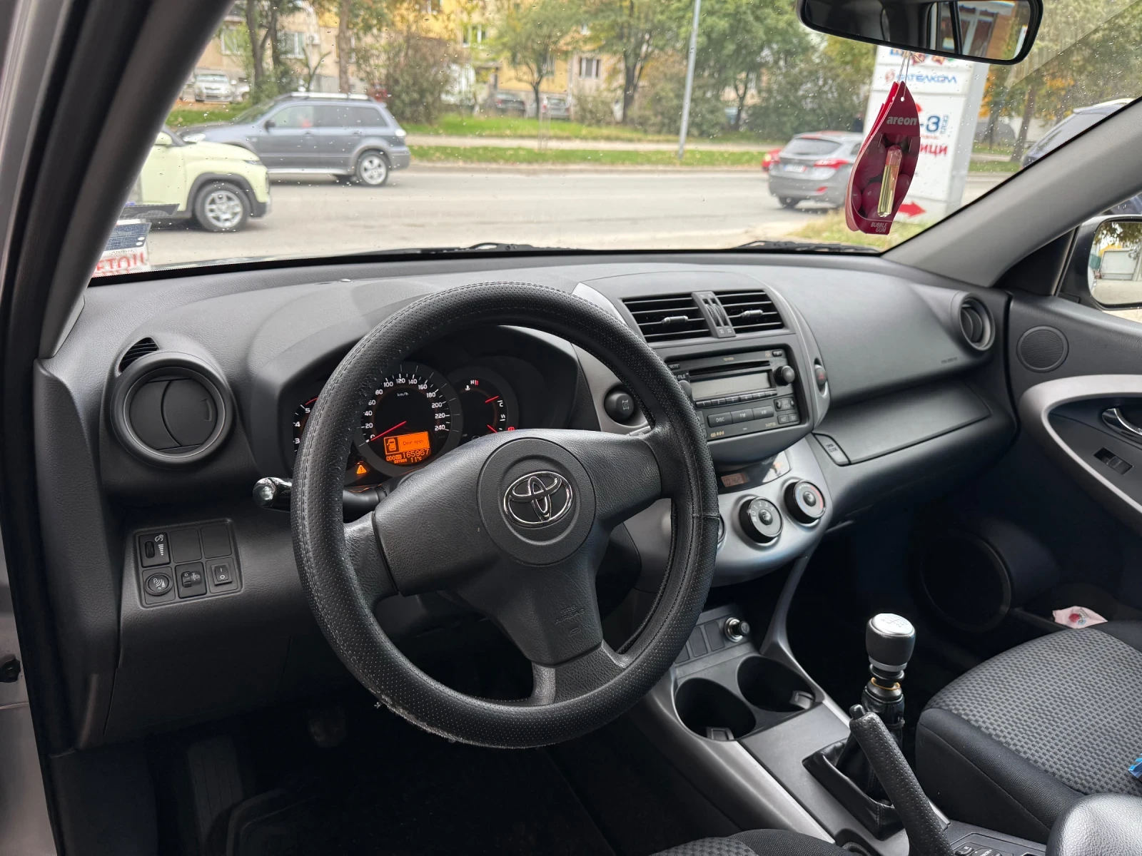 Toyota Rav4  - изображение 7