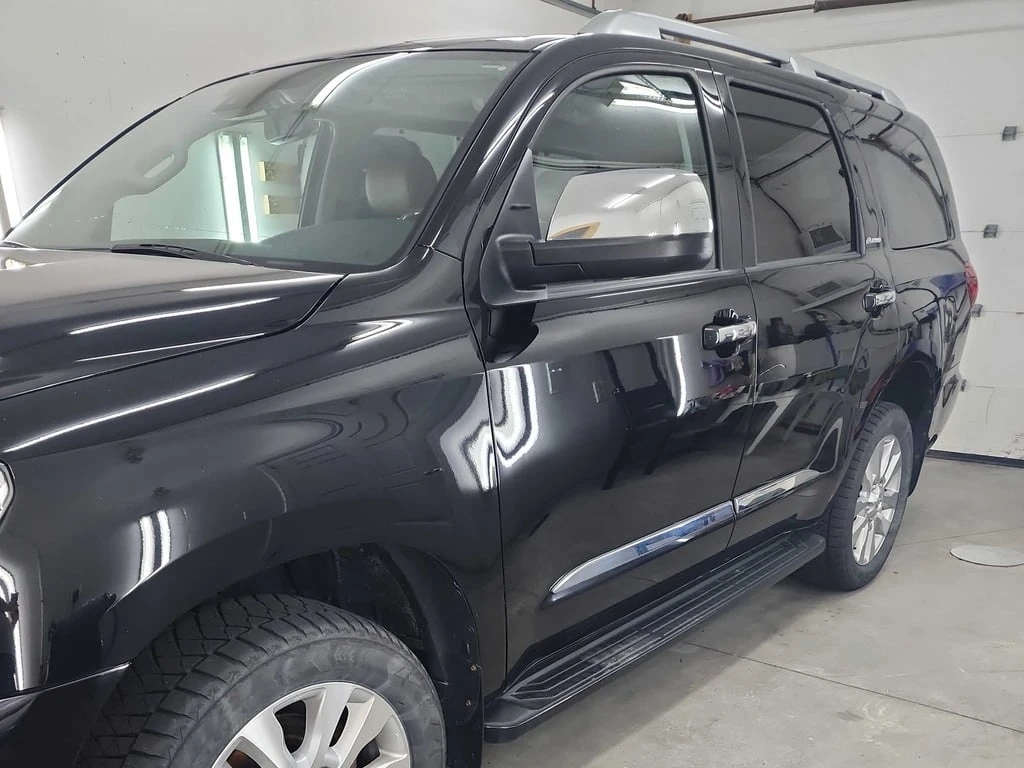 Toyota Sequoia * Platinum * CARFAX * БЕЗ ПЪРВОНАЧАЛНА ВНОСКА - изображение 2