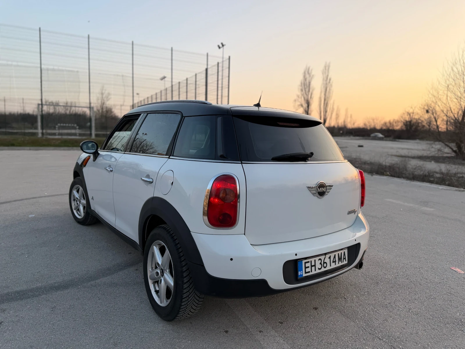 Mini Countryman All 4 , снимка 4 - Автомобили и джипове - 53864189