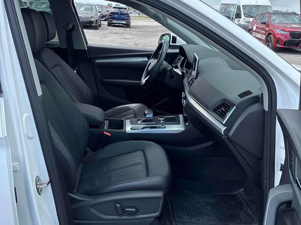 Audi Q5 Technik| DIGITAL| 360| B&O| ПОДГРЕВ| ПАНО + ГУМИ, снимка 17 - Автомобили и джипове - 54480296
