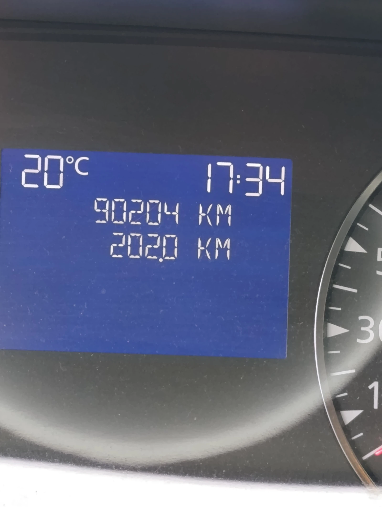 Dacia Duster SCE 115 LPG fwd, снимка 7 - Автомобили и джипове - 54552626