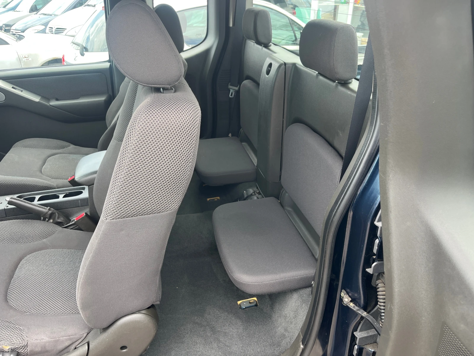 Nissan Navara 2.5 ����� 4�4 | Mobile.bg � ����������� 9