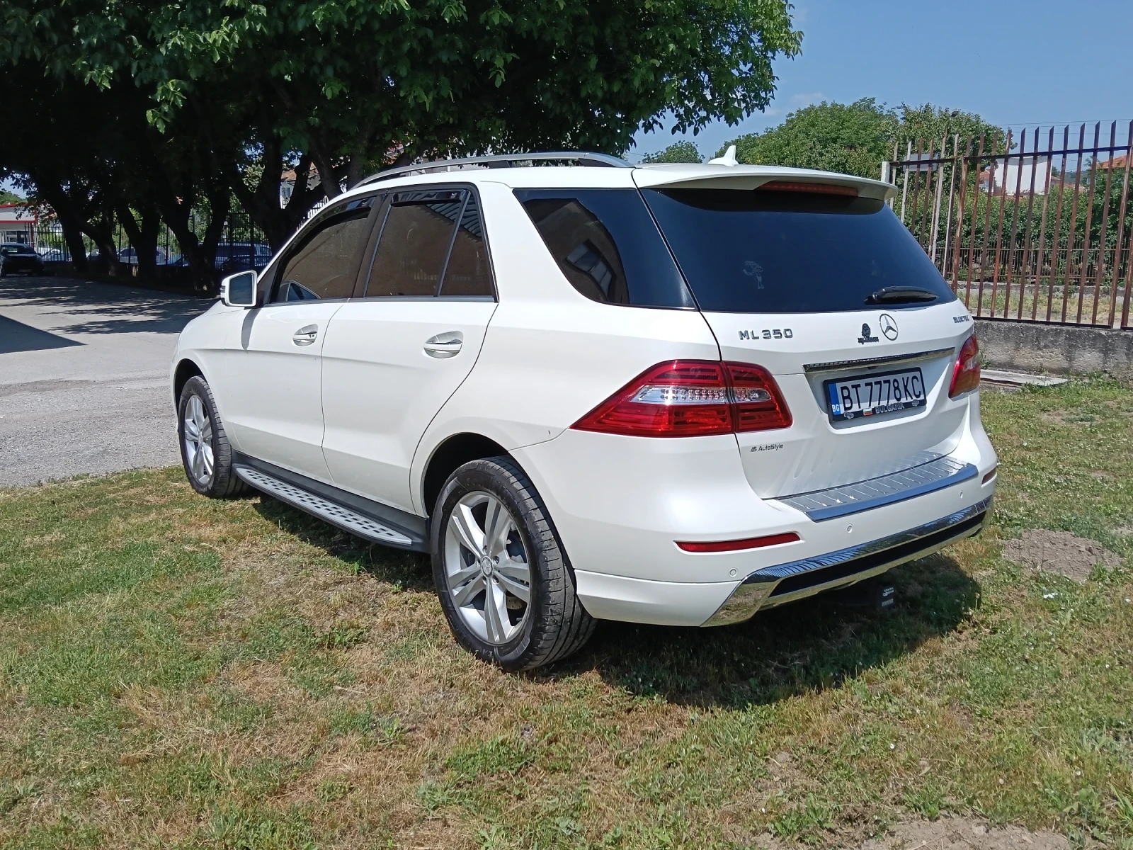 Mercedes-Benz ML 350 AMG / 3.0 BlueTEC, снимка 5 - Автомобили и джипове - 54996013