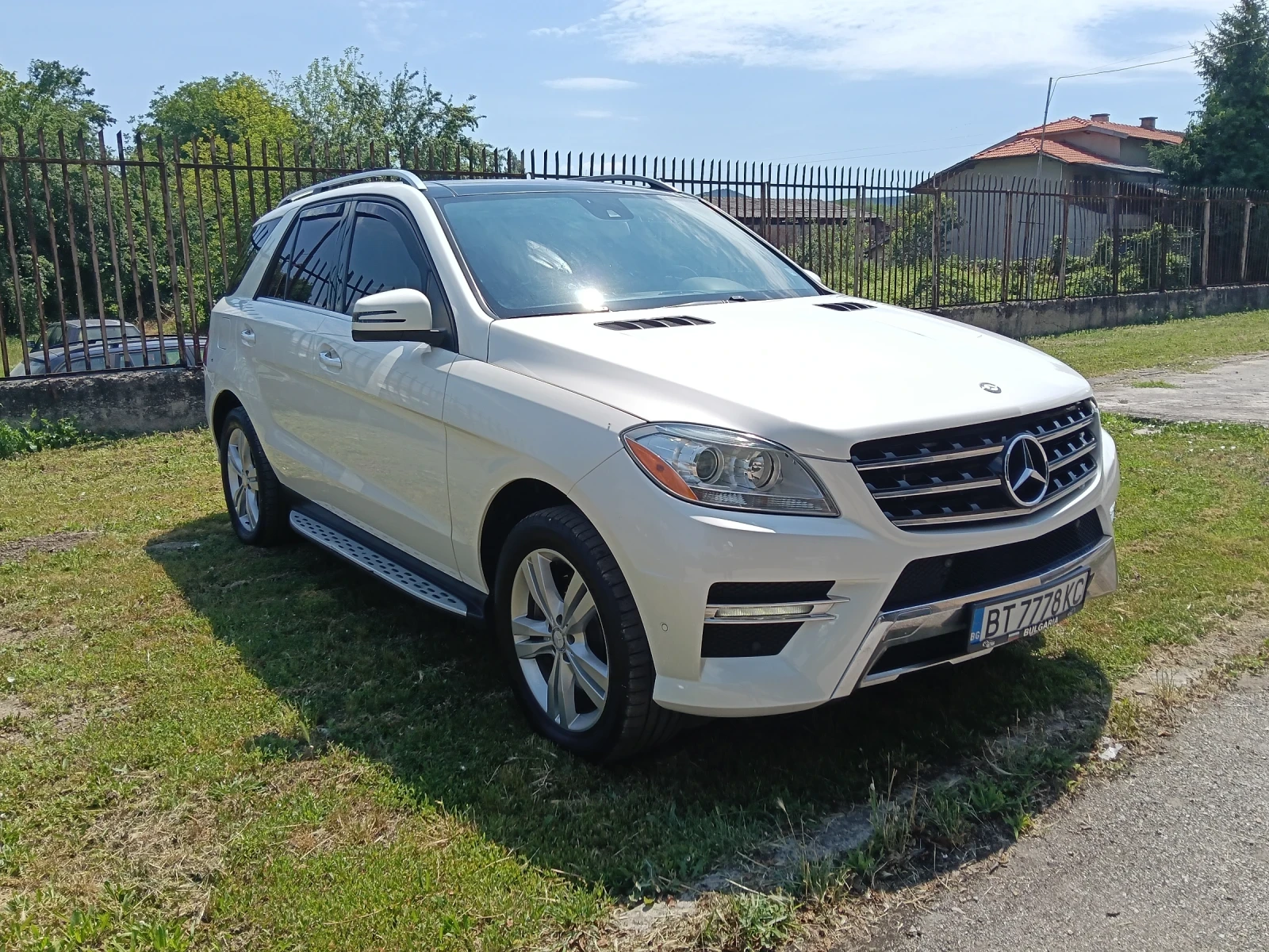 Mercedes-Benz ML 350 AMG / 3.0 BlueTEC, снимка 2 - Автомобили и джипове - 54996013