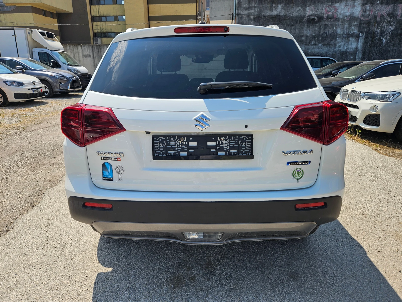 Suzuki Vitara 1.5 FUL HIBIT 4x4, снимка 6 - Автомобили и джипове - 55002298
