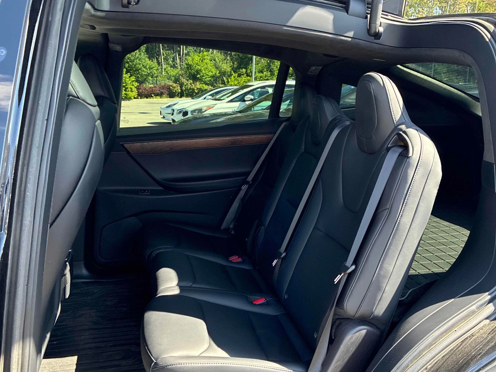 Tesla Model X Long Range | CARFAX | АВТОФИНАНСИРАНЕ, снимка 10 - Автомобили и джипове - 55892619