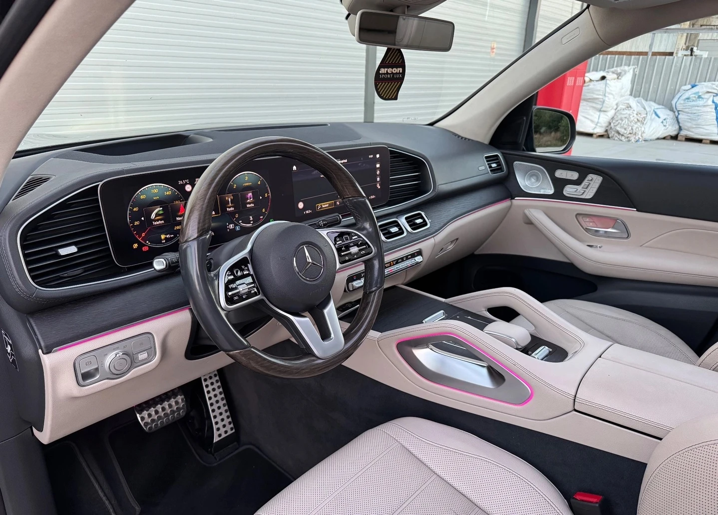 Mercedes-Benz GLS 350 d 4MATIC AMG-Line, снимка 6 - Автомобили и джипове - 56080061