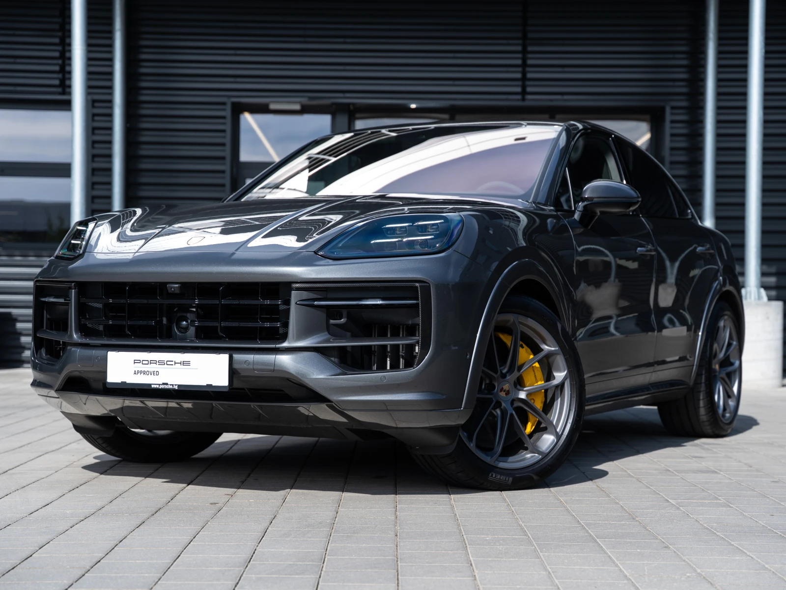 Porsche Cayenne GTS Coupe Lightweight Sport