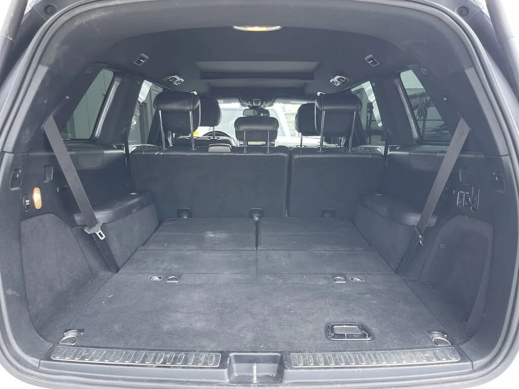 Mercedes-Benz GLS 500 4MATIC* AMG* 360 КАМЕРИ* КРАЙНА ЦЕНА* , снимка 16 - Автомобили и джипове - 56490926