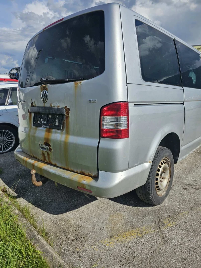 VW T5, снимка 2 - Бусове и автобуси - 48364866