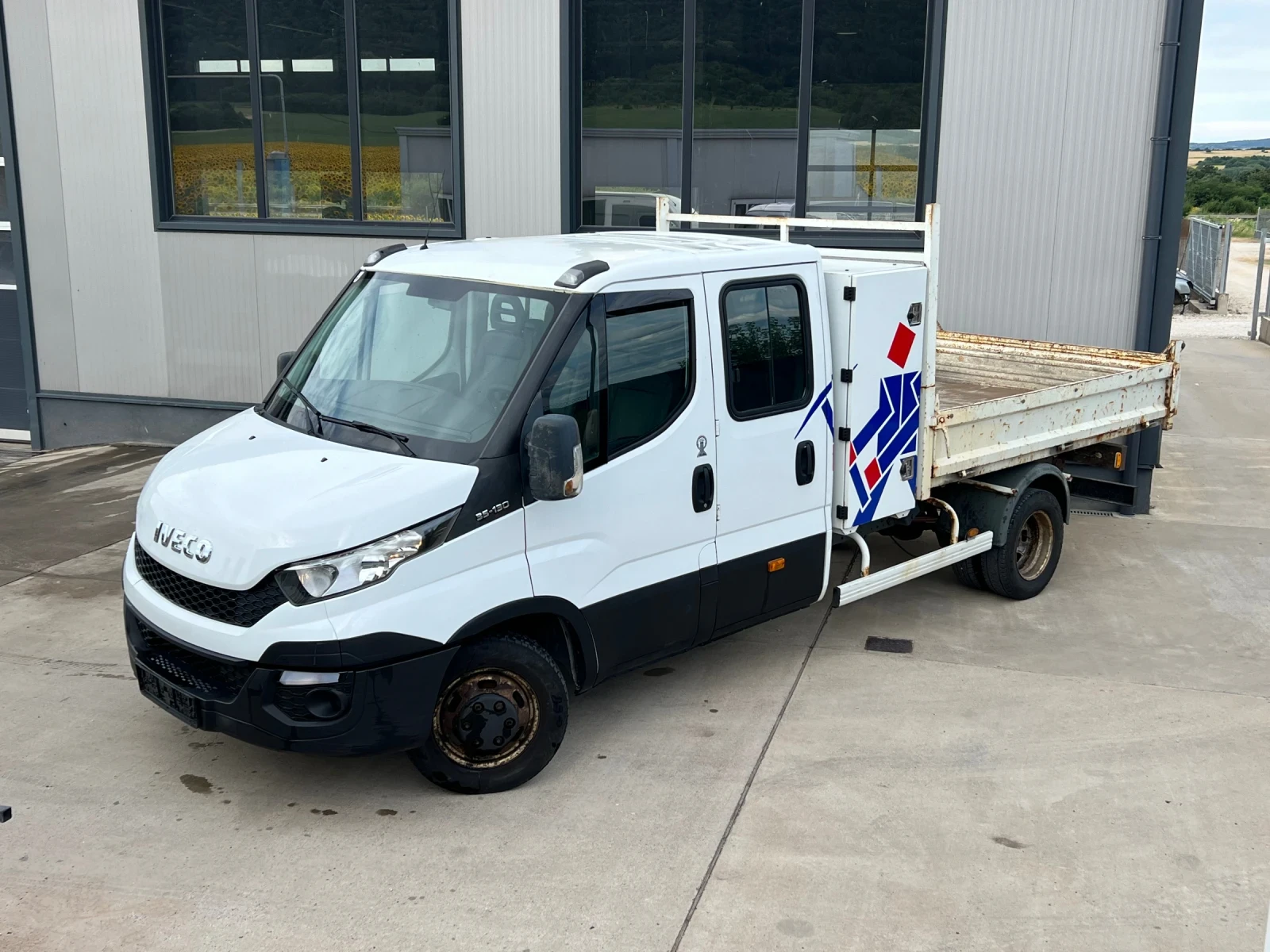 Iveco Daily, снимка 2 - Бусове и автобуси - 55978849