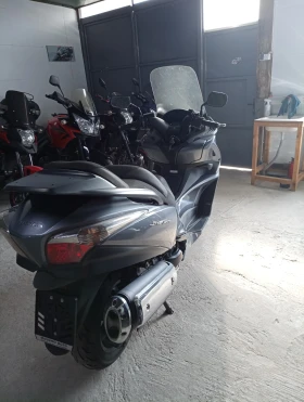     Honda Silver Wing 400i