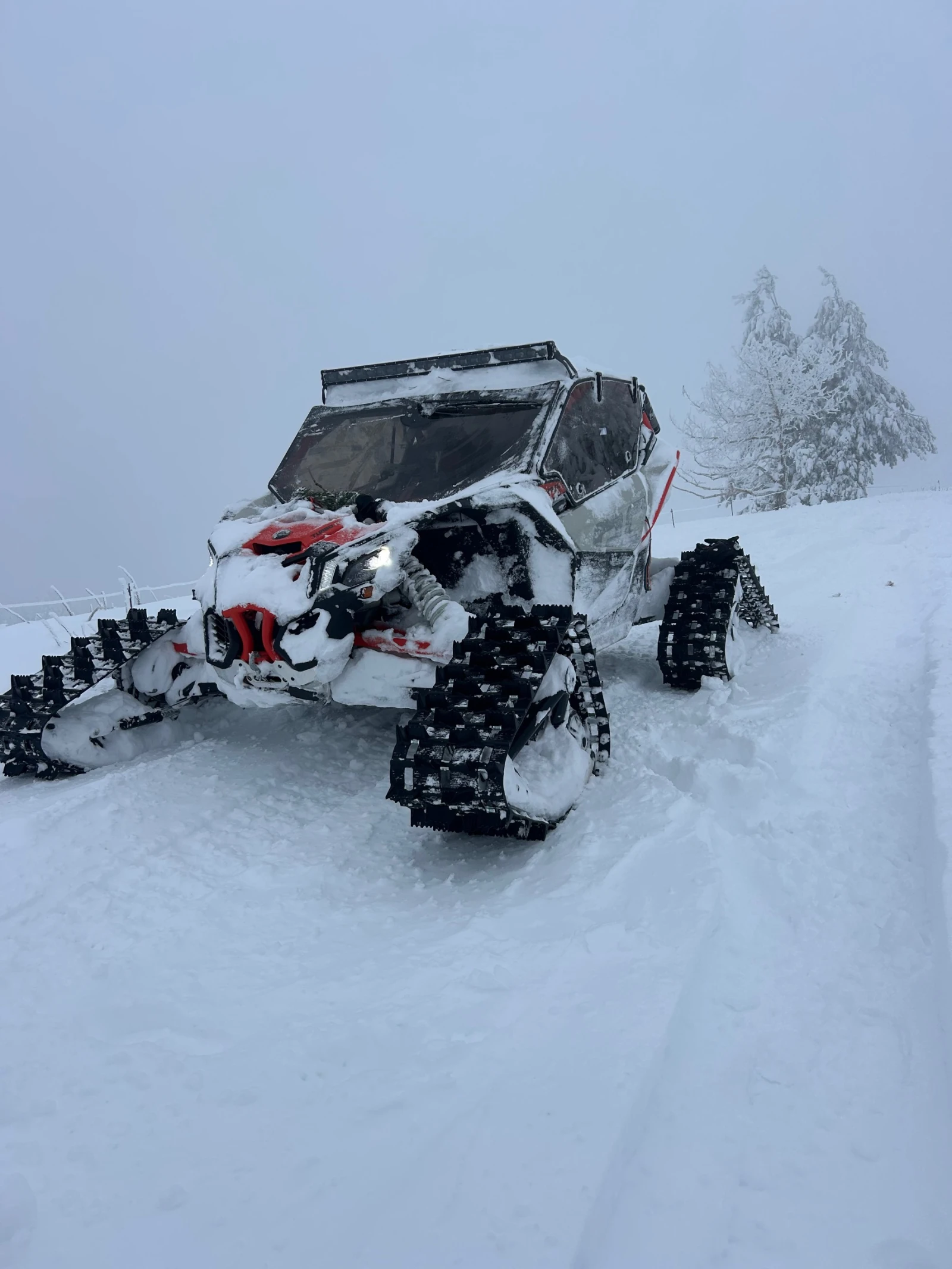Can-Am Maverick X3 ������ ����� ����* * * * * ��� ���� | Mobile.bg � ����������� 1