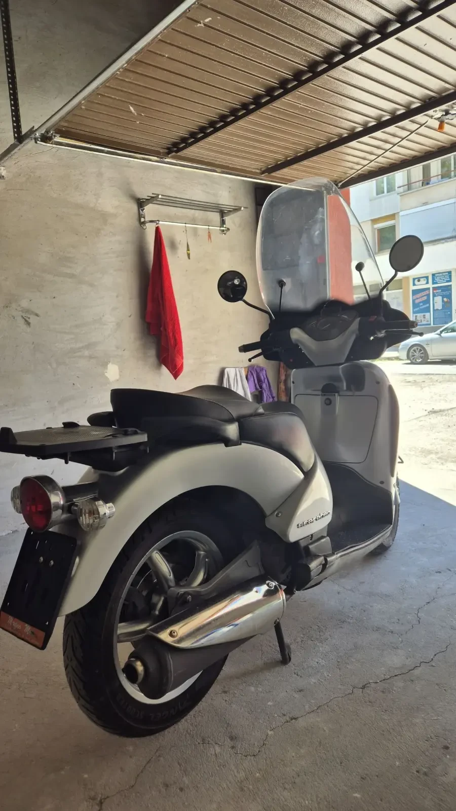 Aprilia Scarabeo 250, снимка 4 - Мотоциклети и мототехника - 54963592