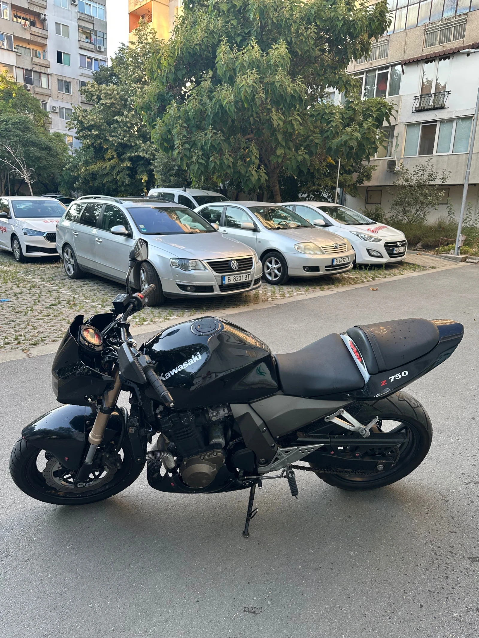 Kawasaki Z 750, снимка 3 - Мотоциклети и мототехника - 55772443