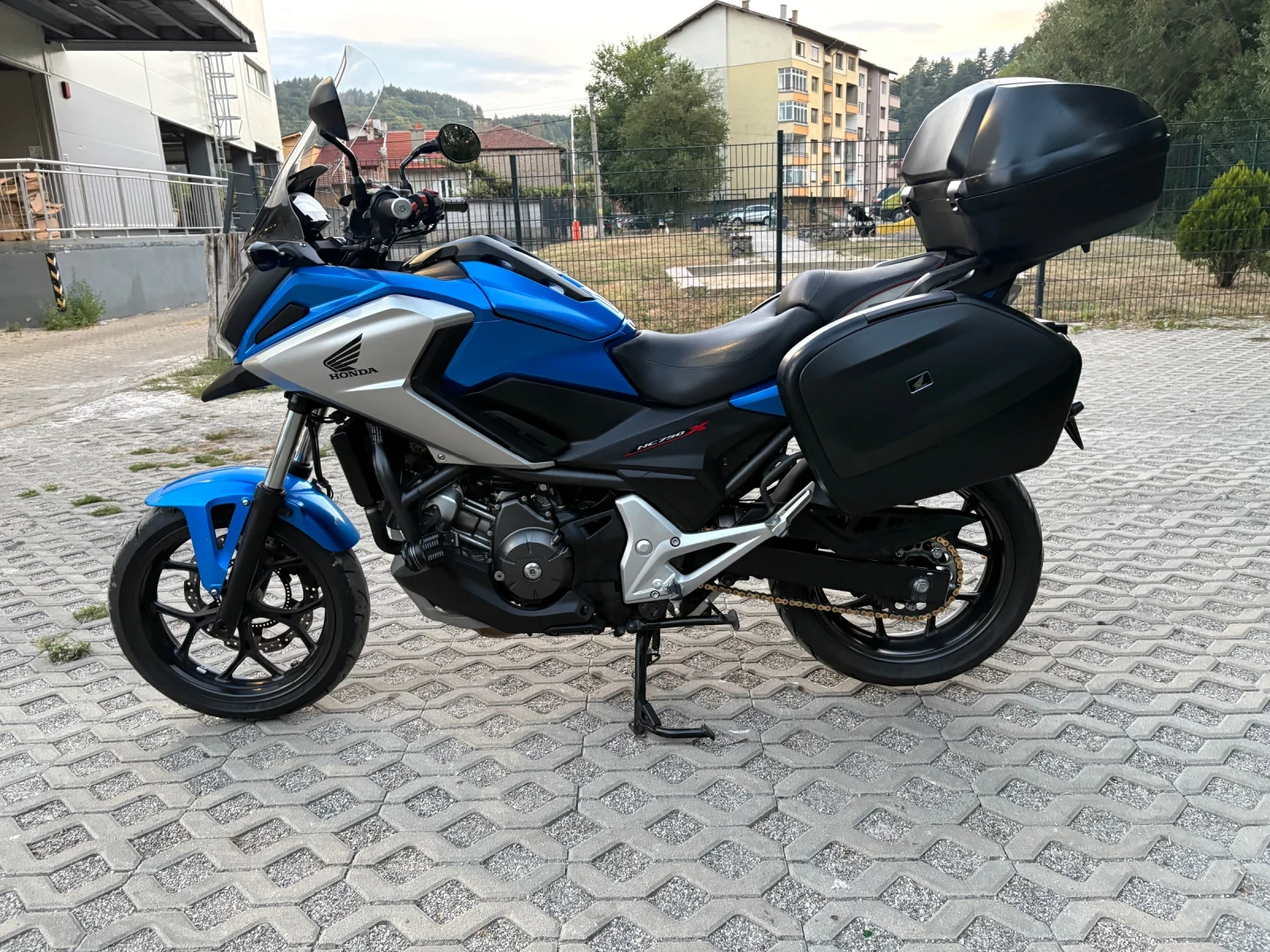 Honda Nc 750i* LED* DTC* ABS* Доставка* Обслужване* Лизинг*, снимка 4 - Мотоциклети и мототехника - 56144633