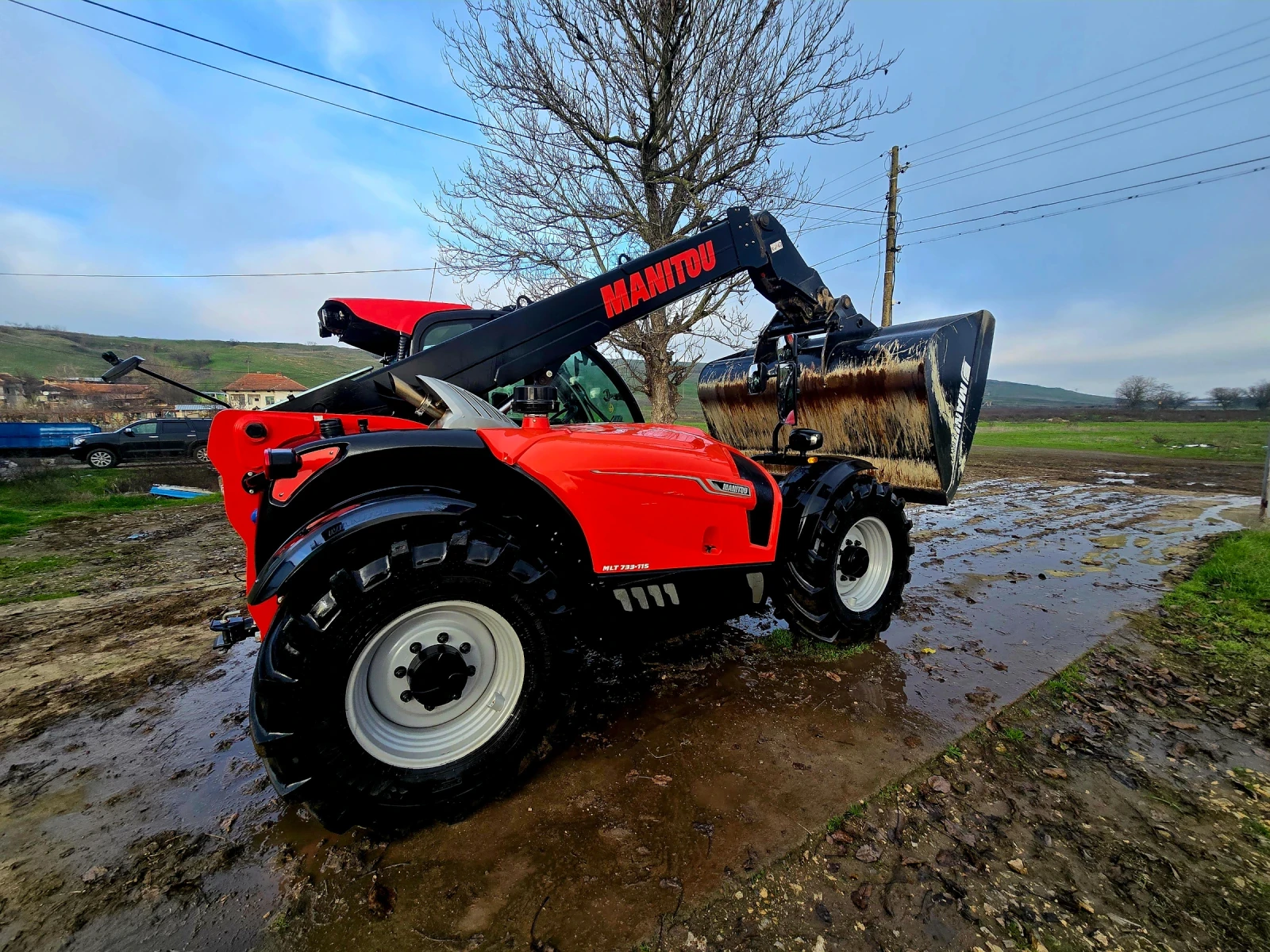 Телескопичен товарач Manitou MLT 733-115 - изображение 4