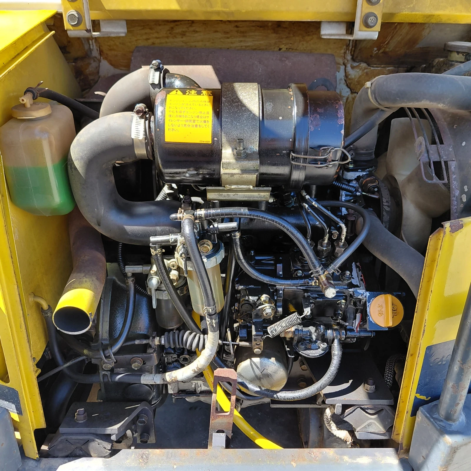 Багер Yanmar B12 * 1800 МОТОЧАСА * 3 ЦИЛИНДЪРА * , снимка 11 - Индустриална техника - 53795510