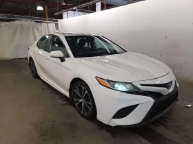Toyota Camry * SE Auto * CARFAX * ОПЦИЯ ЗА ФИНАНСИРАНЕ, снимка 3