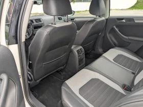 Обява за продажба на VW Jetta Highline ~14 500 лв. - изображение 6
