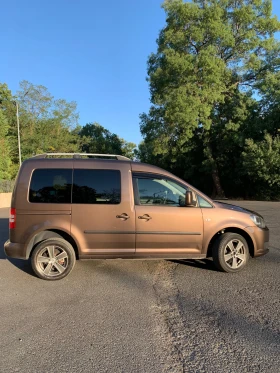 VW Caddy 2.0tdi 4Motion, снимка 2