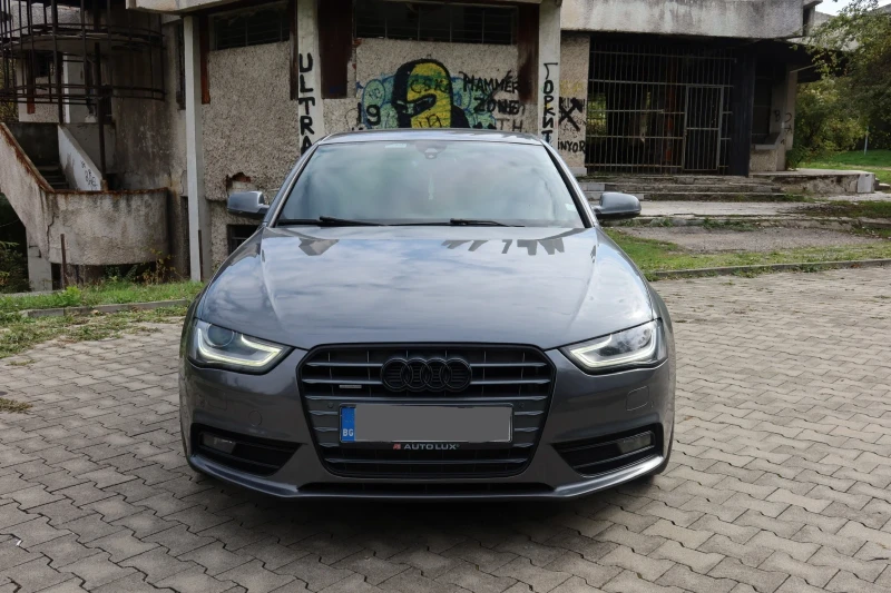 Audi A4, снимка 2 - Автомобили и джипове - 47655179