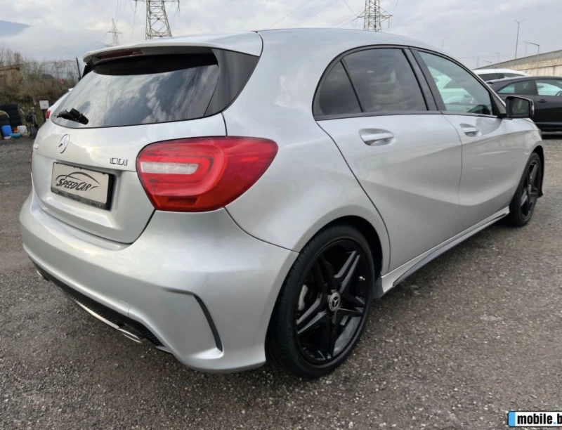 Mercedes-Benz A 180 AMG-LED-BI XENON-NAVI-PANORAMA* , снимка 4 - Автомобили и джипове - 47981640