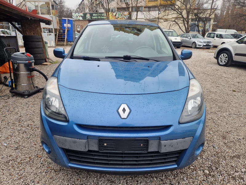 Renault Clio 1.1i, снимка 2 - Автомобили и джипове - 48100665