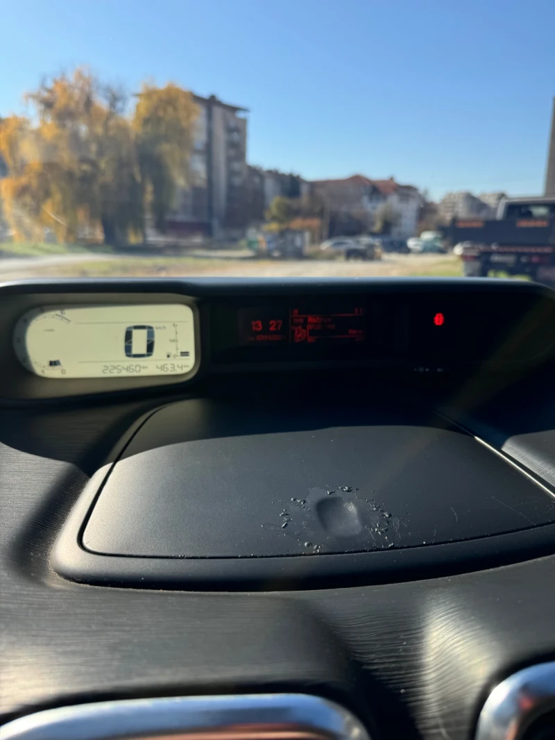 Citroen C3 Picasso 1.4i GAZ, снимка 10 - Автомобили и джипове - 48732319