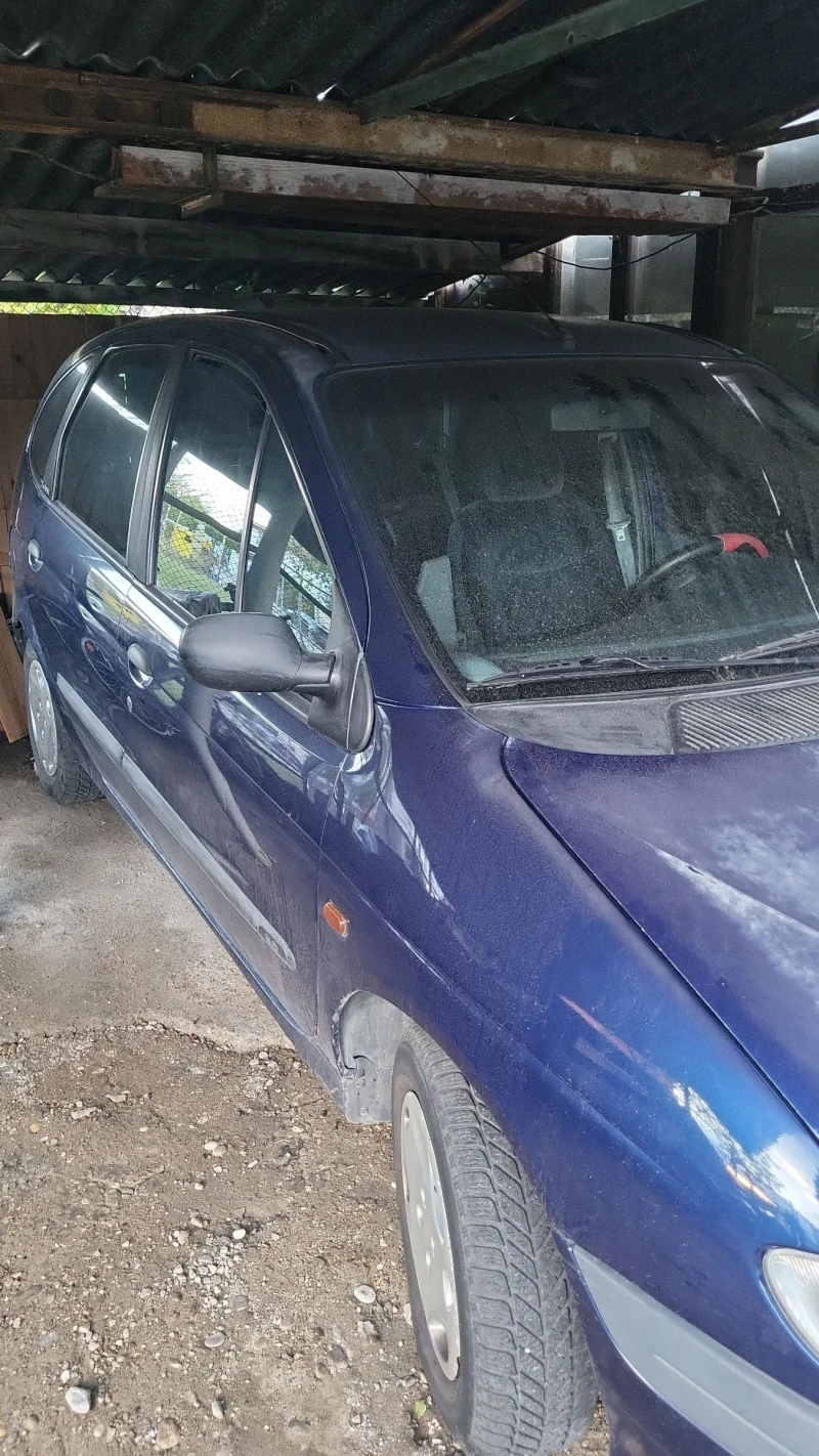 Renault Megane Scenic , снимка 4 - Автомобили и джипове - 52437492
