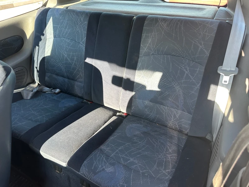 Renault Clio II, снимка 4 - Автомобили и джипове - 52874549